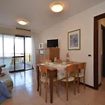 アパート Residenza Porta Del Mare リニャーノ・サッビアドーロ