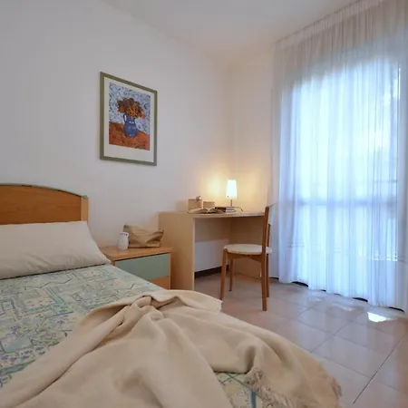 Lägenhet Residenza Porta Del Mare